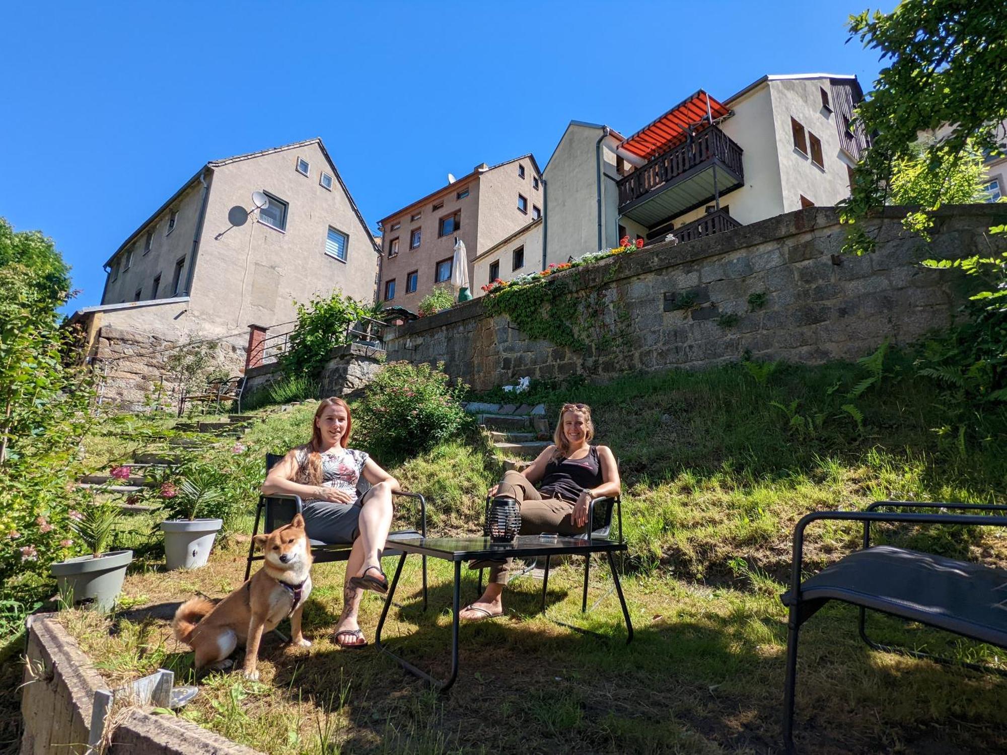 F1 - Urlaubsmagie - Helle Wohnung Mit Sauna & Pool & Whirlpool Sebnitz Extérieur photo