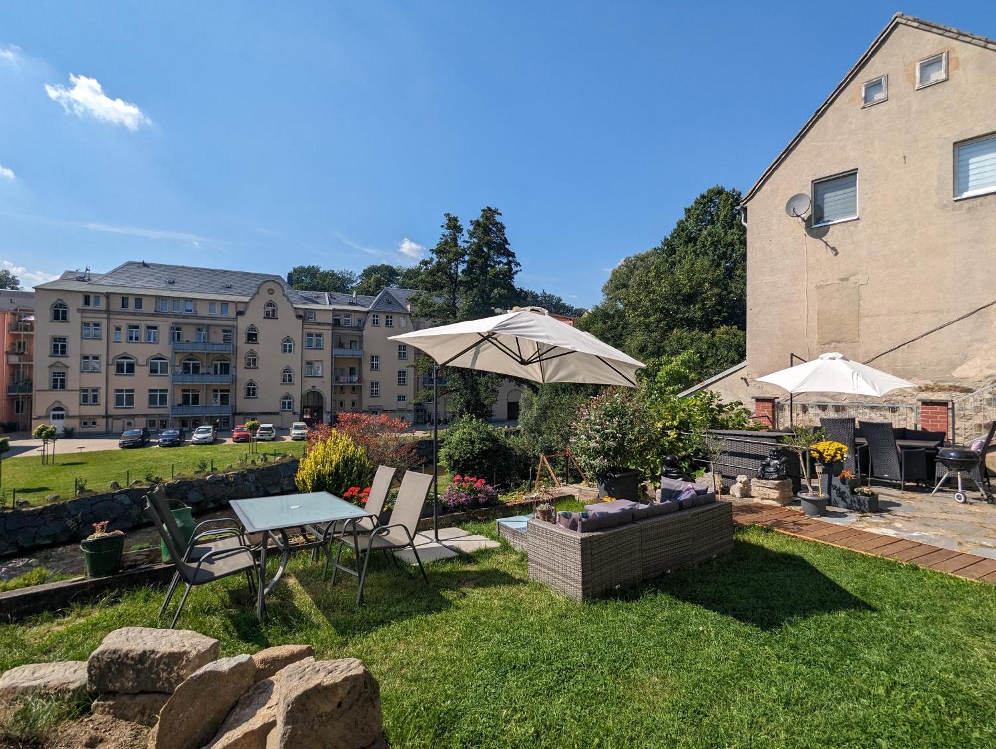 F1 - Urlaubsmagie - Helle Wohnung Mit Sauna & Pool & Whirlpool Sebnitz Extérieur photo