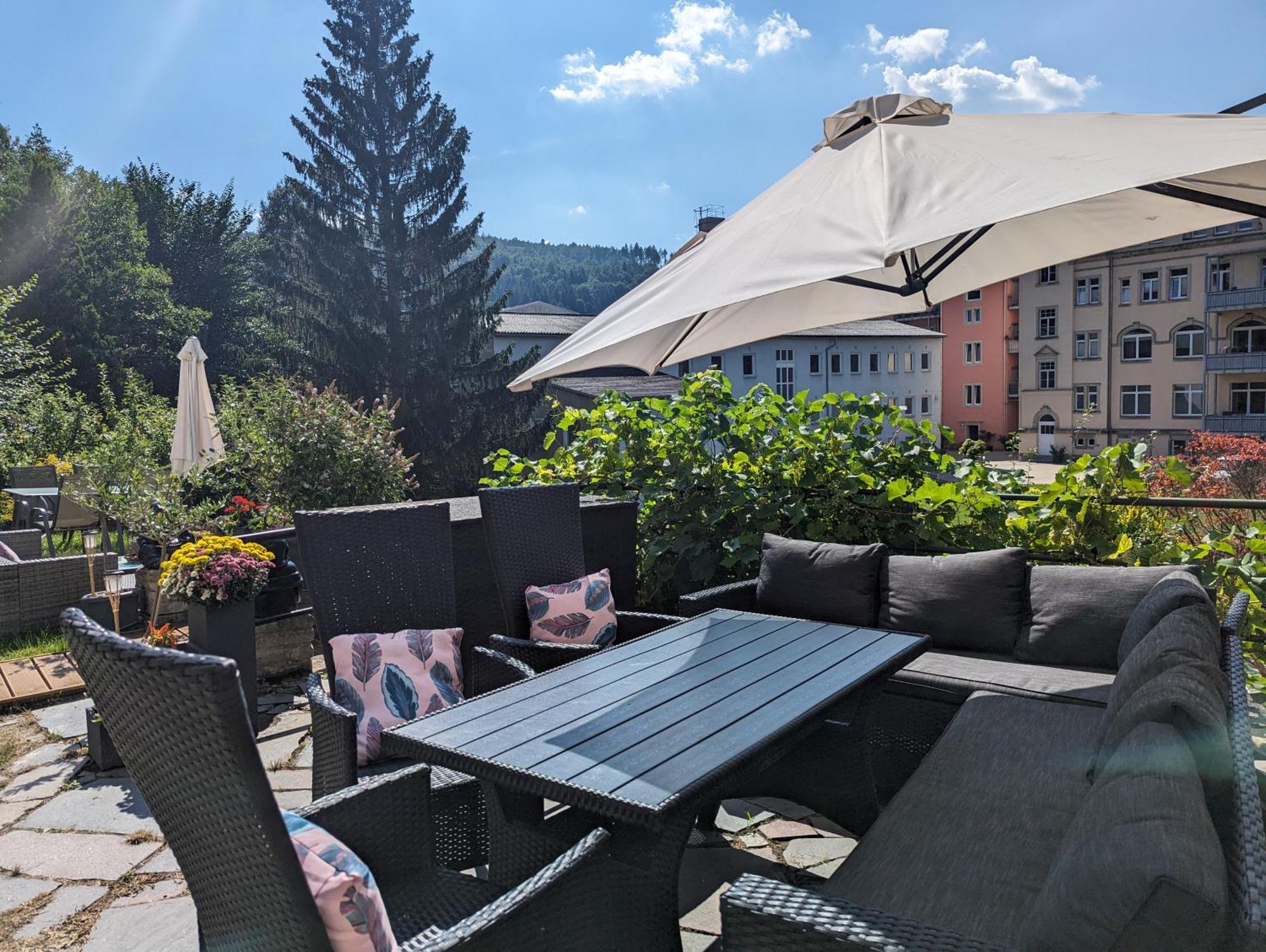 F1 - Urlaubsmagie - Helle Wohnung Mit Sauna & Pool & Whirlpool Sebnitz Extérieur photo