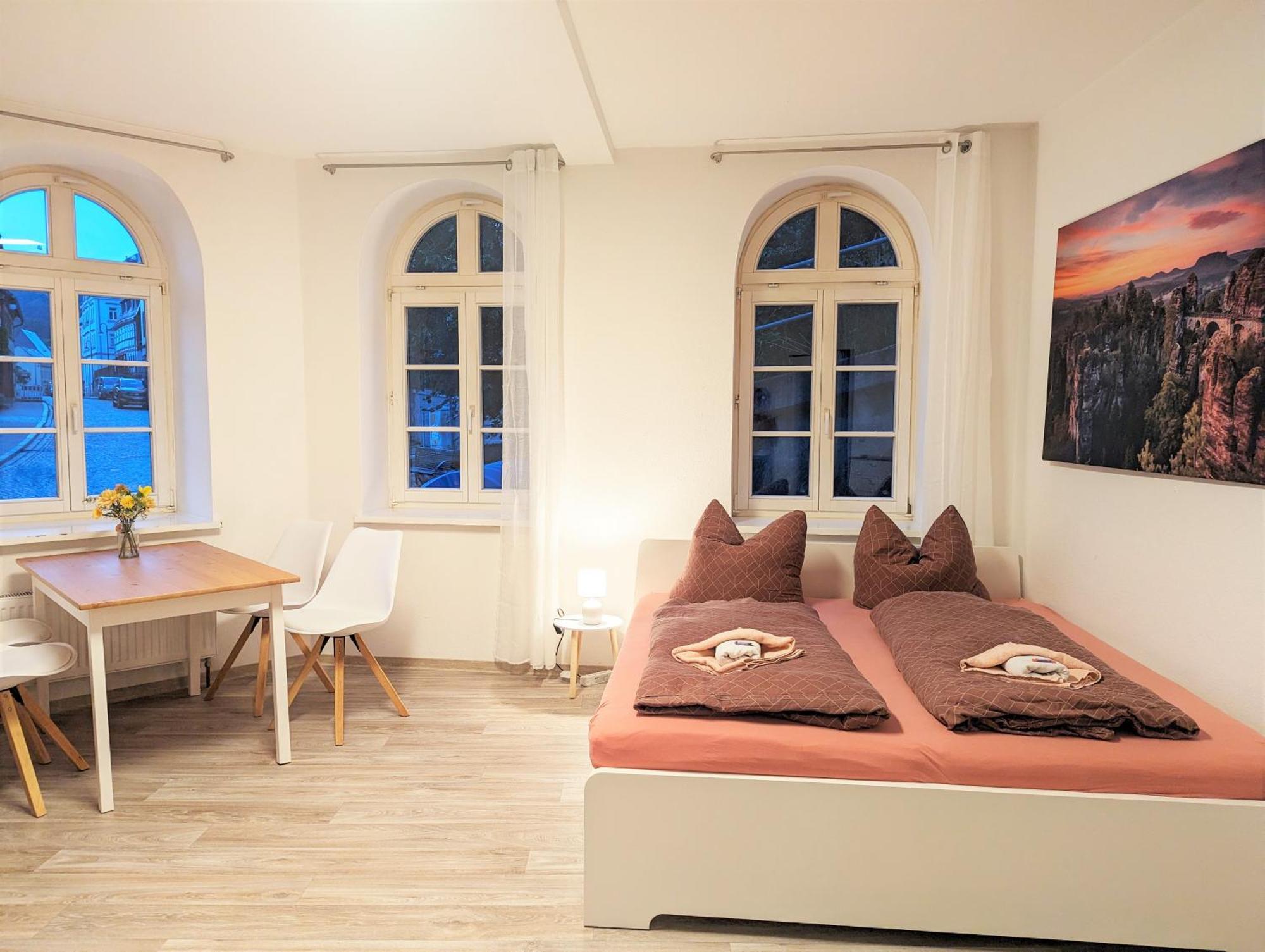 F1 - Urlaubsmagie - Helle Wohnung Mit Sauna & Pool & Whirlpool Sebnitz Extérieur photo